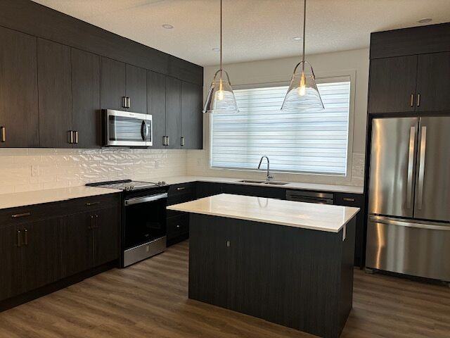 701 - 605 - 1453 Na'A Drive Southwest - Photo 2 of 20