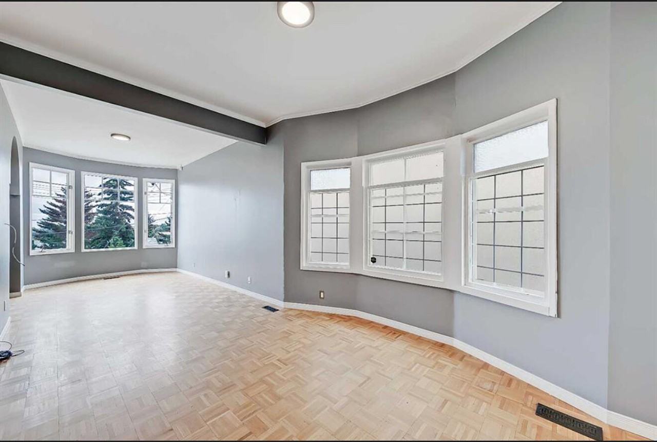 2211 17 St Sw - Photo 7 of 46