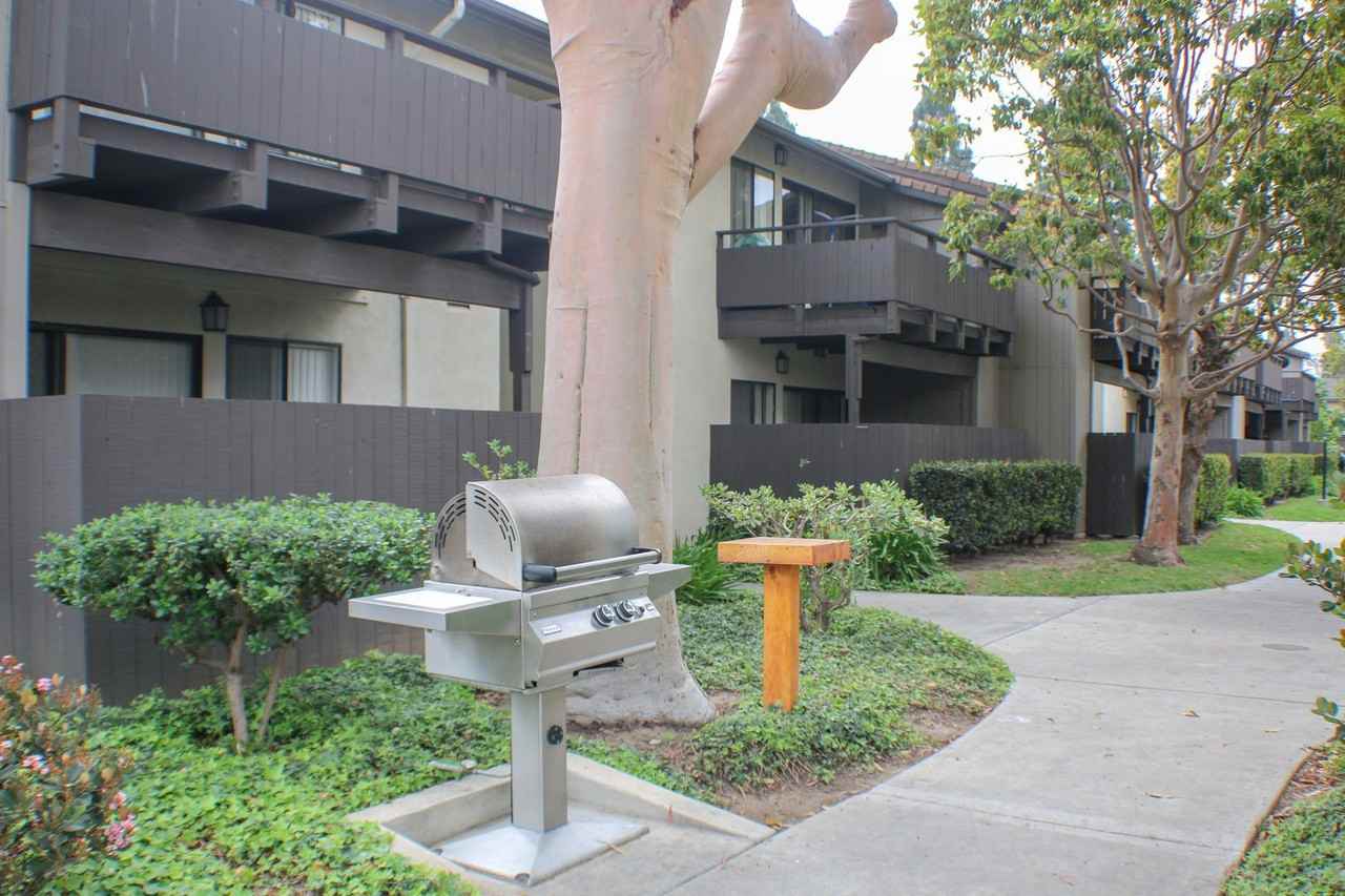 701 Aster St. - Photo 4 of 50