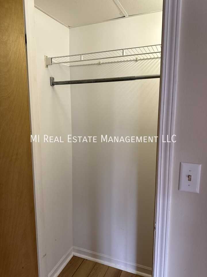 603 N Pine St - Photo 7 of 9