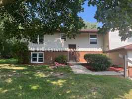 featured image of 4884 Stauffer Ave Se