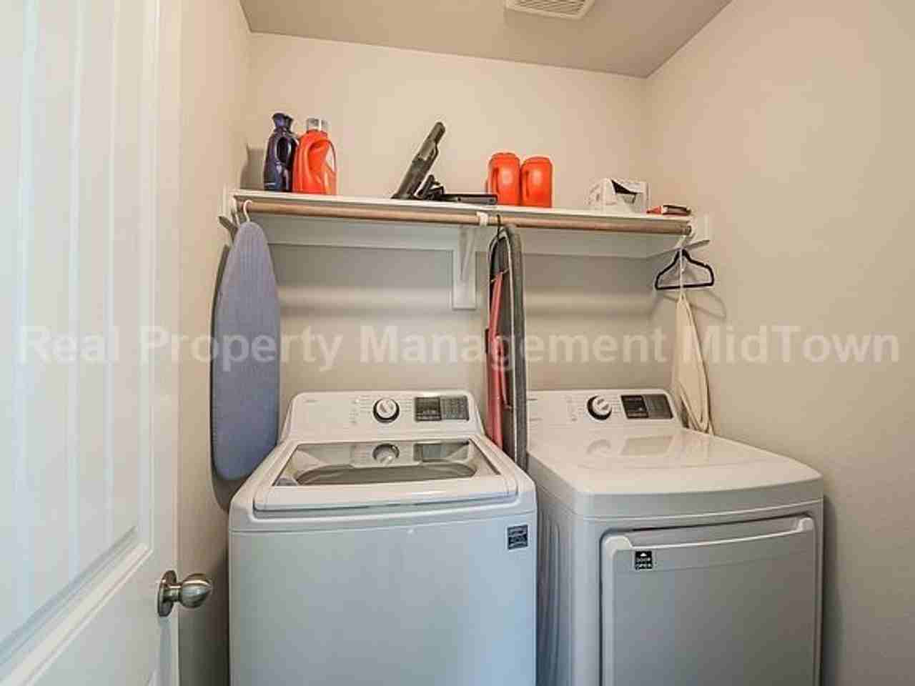 5632 Shore Point Trl - Photo 6 of 21