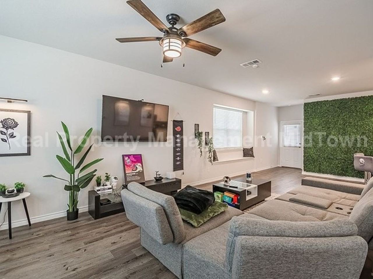 5632 Shore Point Trl - Photo 7 of 21