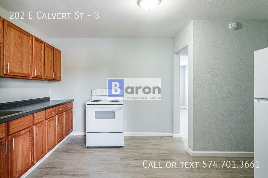 202 E Calvert St #3 - Photo 5 of 13