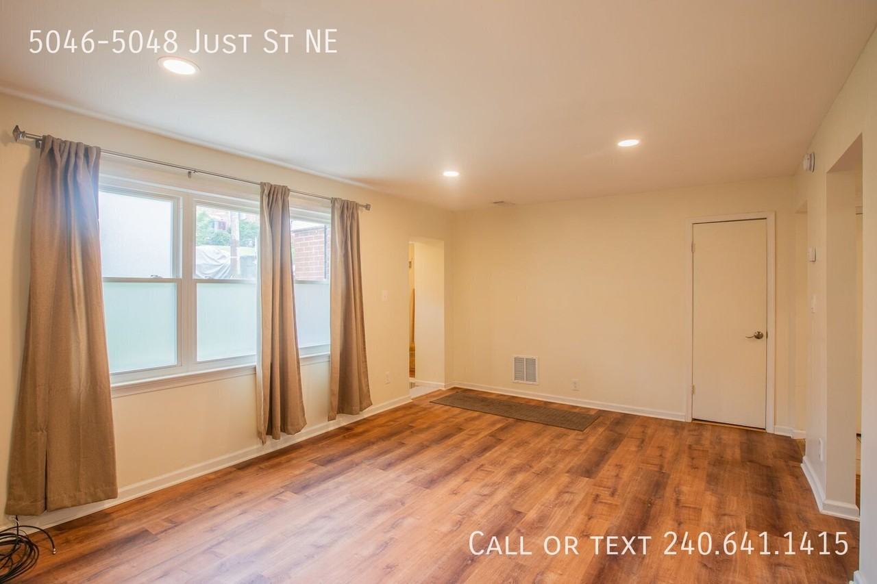 5046 Just St Ne - Photo 7 of 26