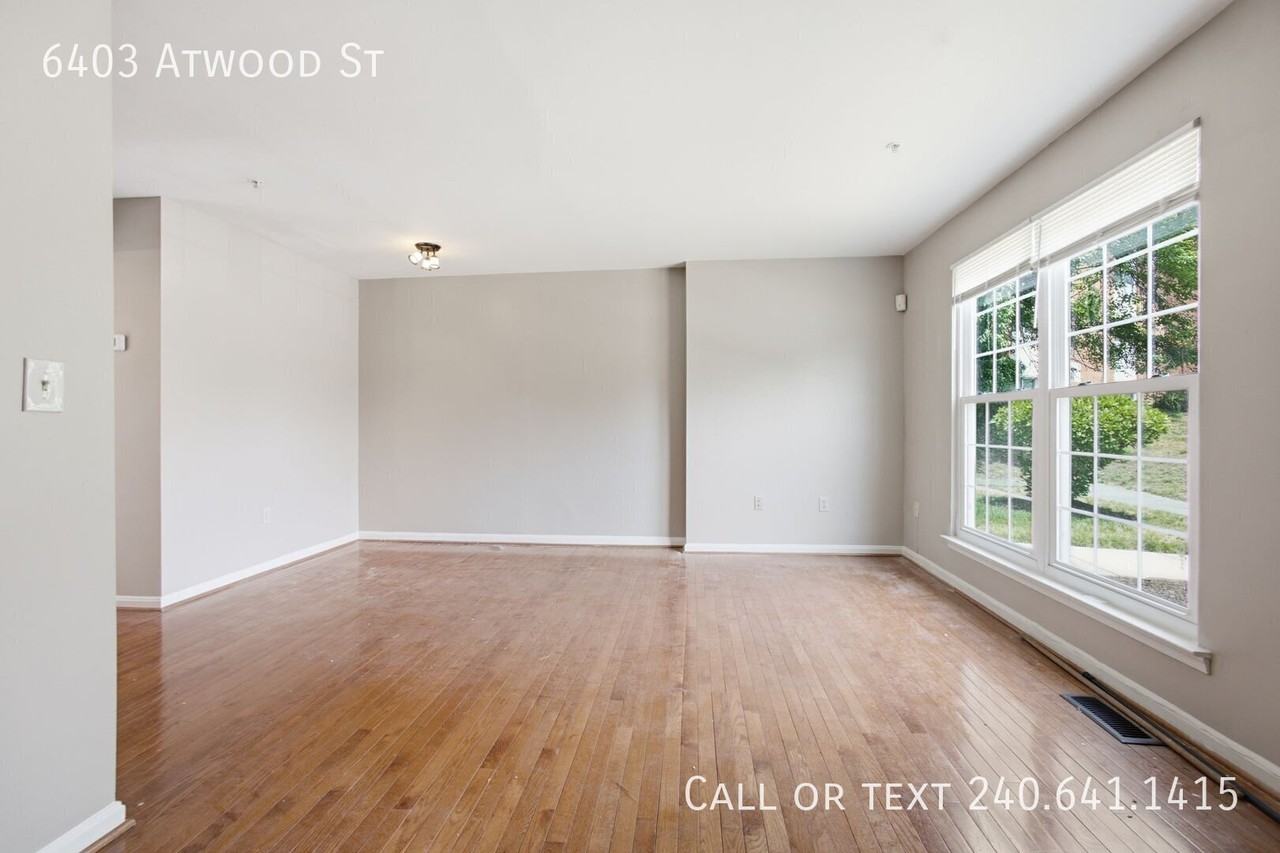6403 Atwood St - Photo 2 of 22
