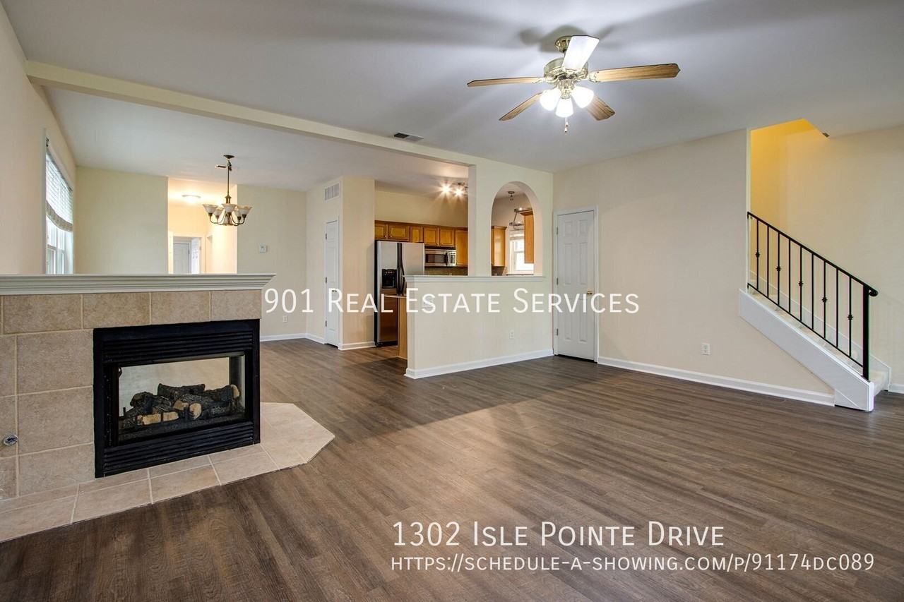 1302 Isle Pointe Dr - Photo 5 of 23