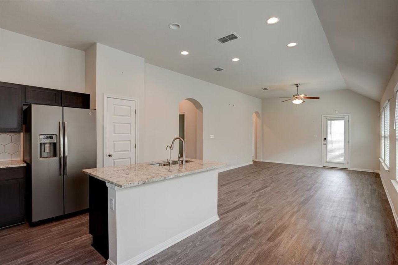 673 Nautical Loop - Photo 7 of 32