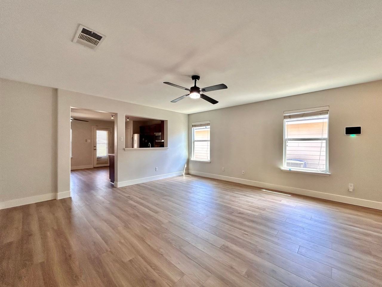 13316 High Sierra St - Photo 7 of 35