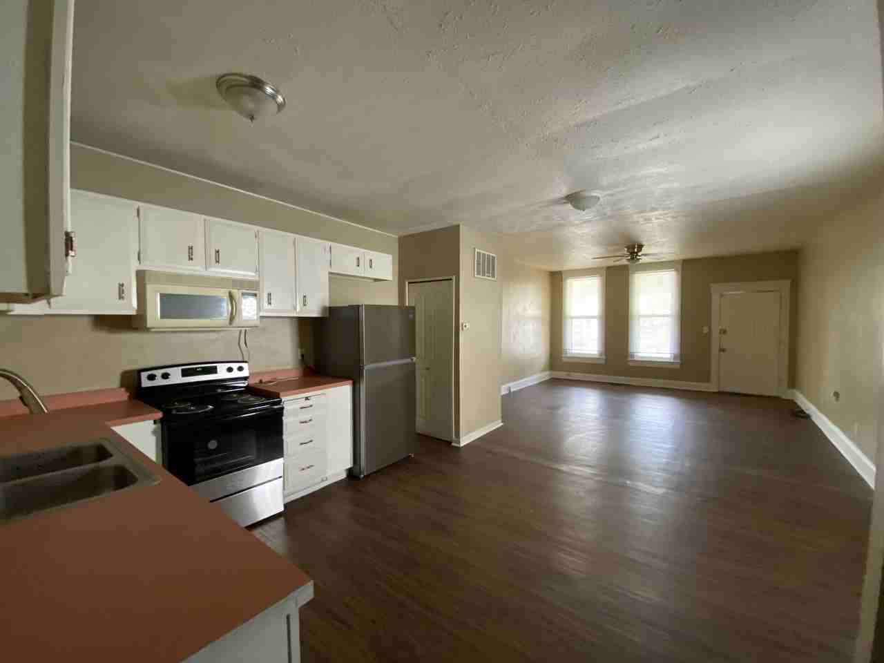 2620 Slevin St - Photo 4 of 8