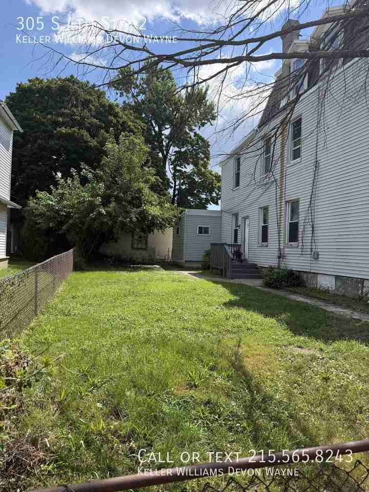 305 S 4th St #2 - Photo 2 of 13