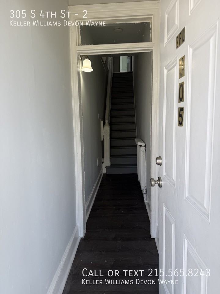 305 S 4th St #2 - Photo 4 of 13