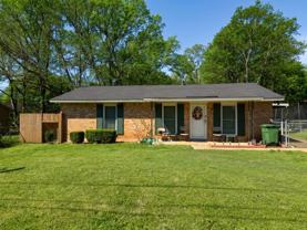707 Golden Gate Dr - Photo 1 of 1