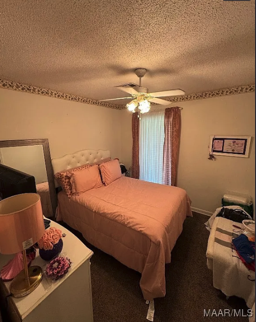 707 Golden Gate Dr - Photo 4 of 7