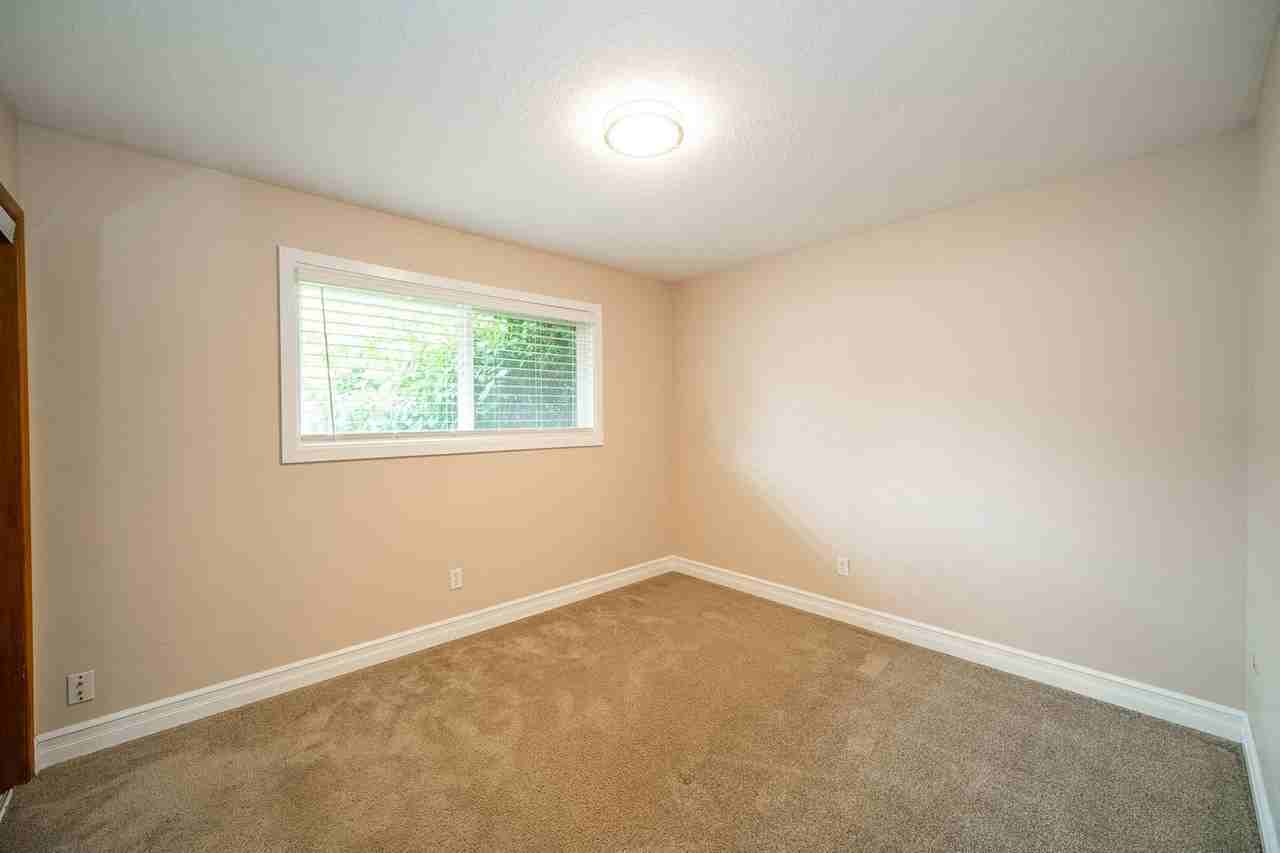 2747 Lancaster St - Photo 5 of 14