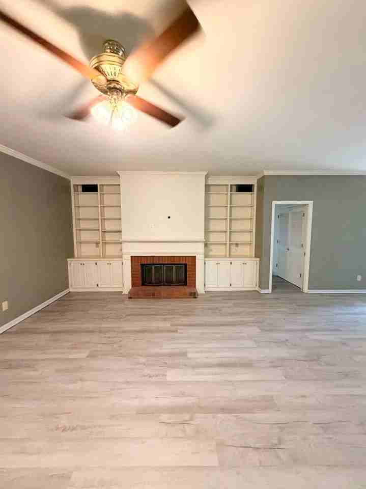 1180 E University Dr - Photo 5 of 17