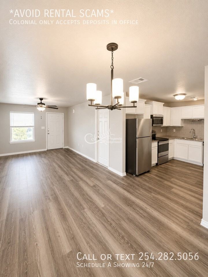 2327 Duntov Dr #B - Photo 4 of 11