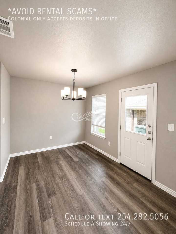 2327 Duntov Dr #B - Photo 7 of 11