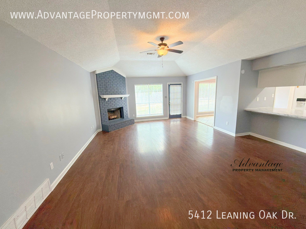 5412 Leaning Oak Dr - Photo 4 of 29