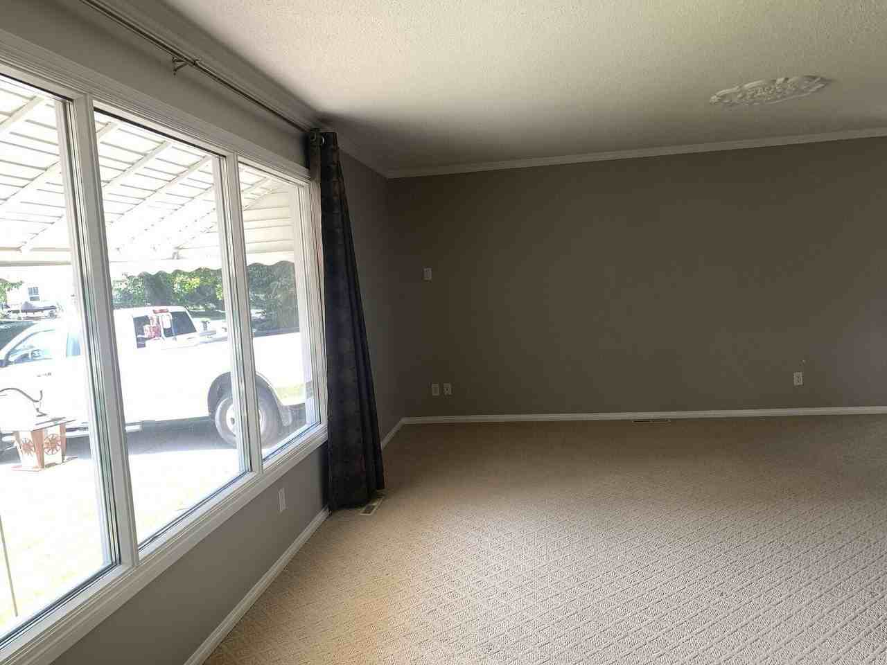 5116 Fourier Dr Se - Photo 3 of 12
