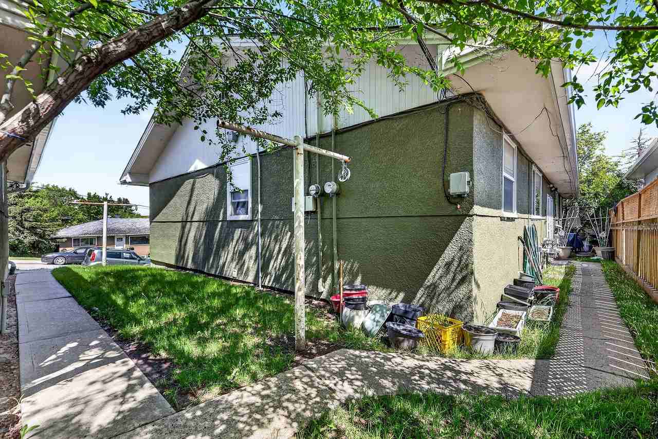 301 -301 46 Ave Sw - Photo 3 of 34
