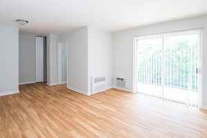 featured image of 707 Nottingham Rd