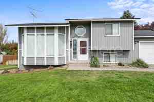 featured image of 3503 E Clover Park Ave