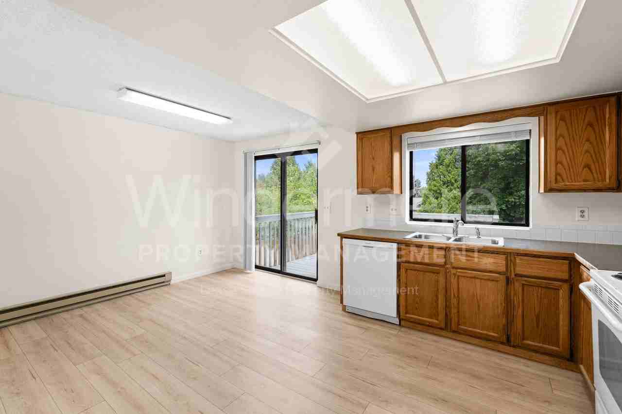 3503 E Clover Park Ave - Photo 3 of 29