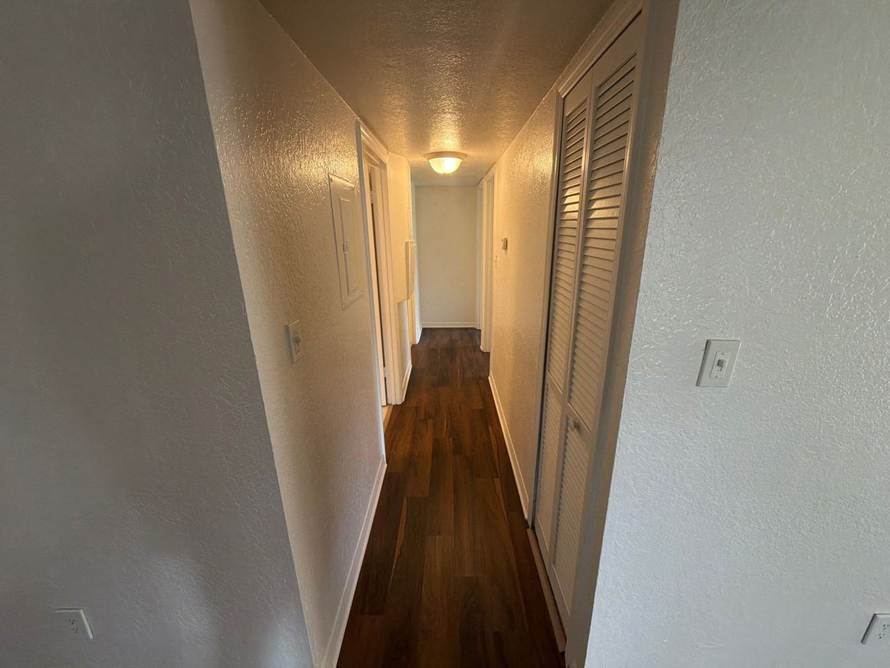 2917 Antique Oaks Cir #21 - Photo 6 of 11