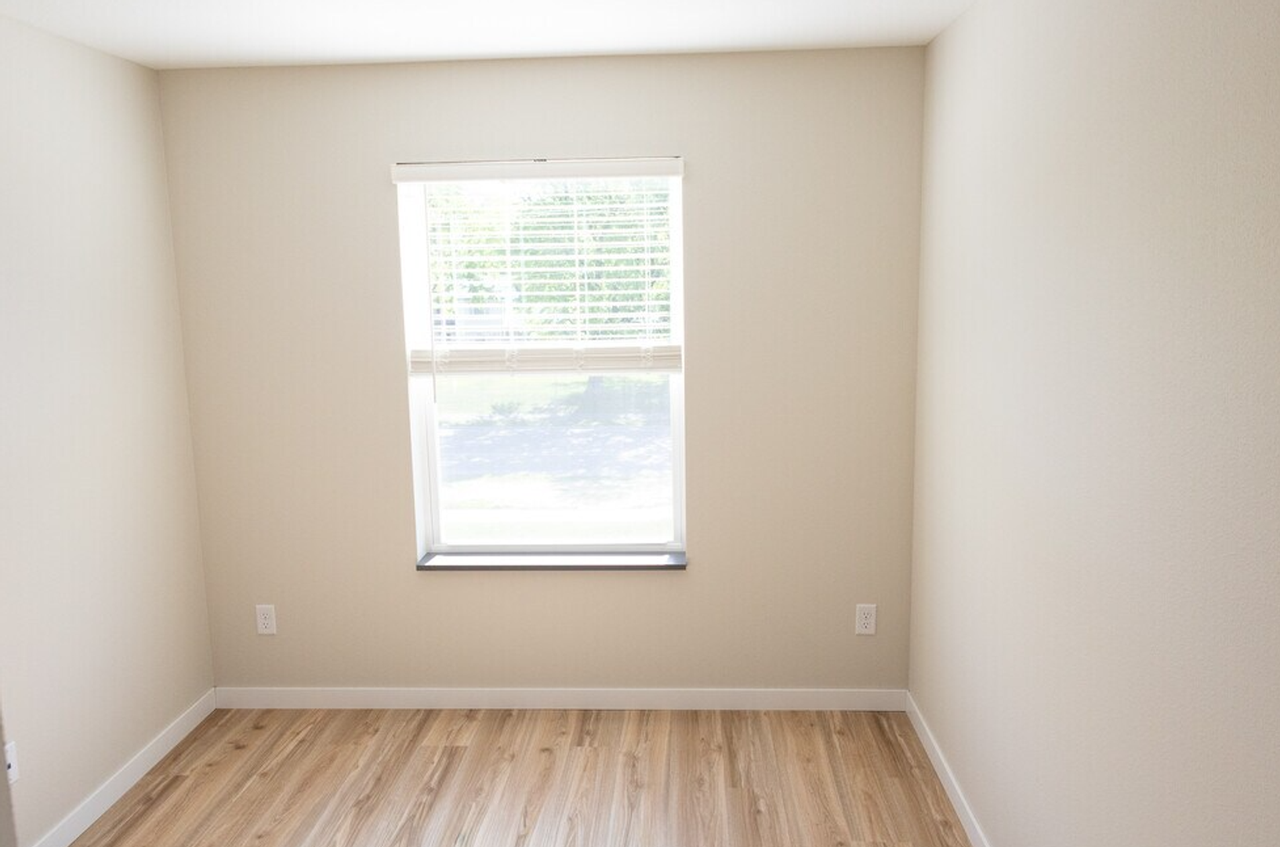 506 Flats Apartments - Photo 6 of 50
