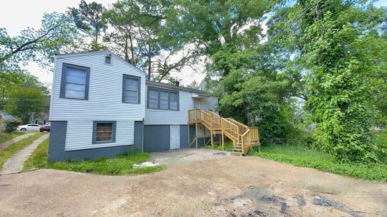 4052 N State St - Photo 2 of 15