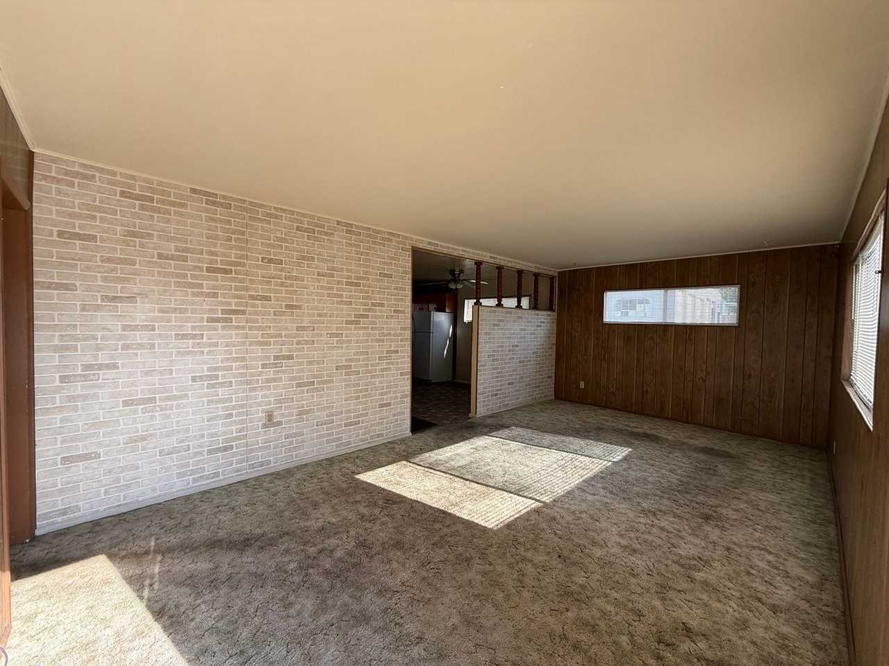 414 S 10th St - Photo 2 of 19