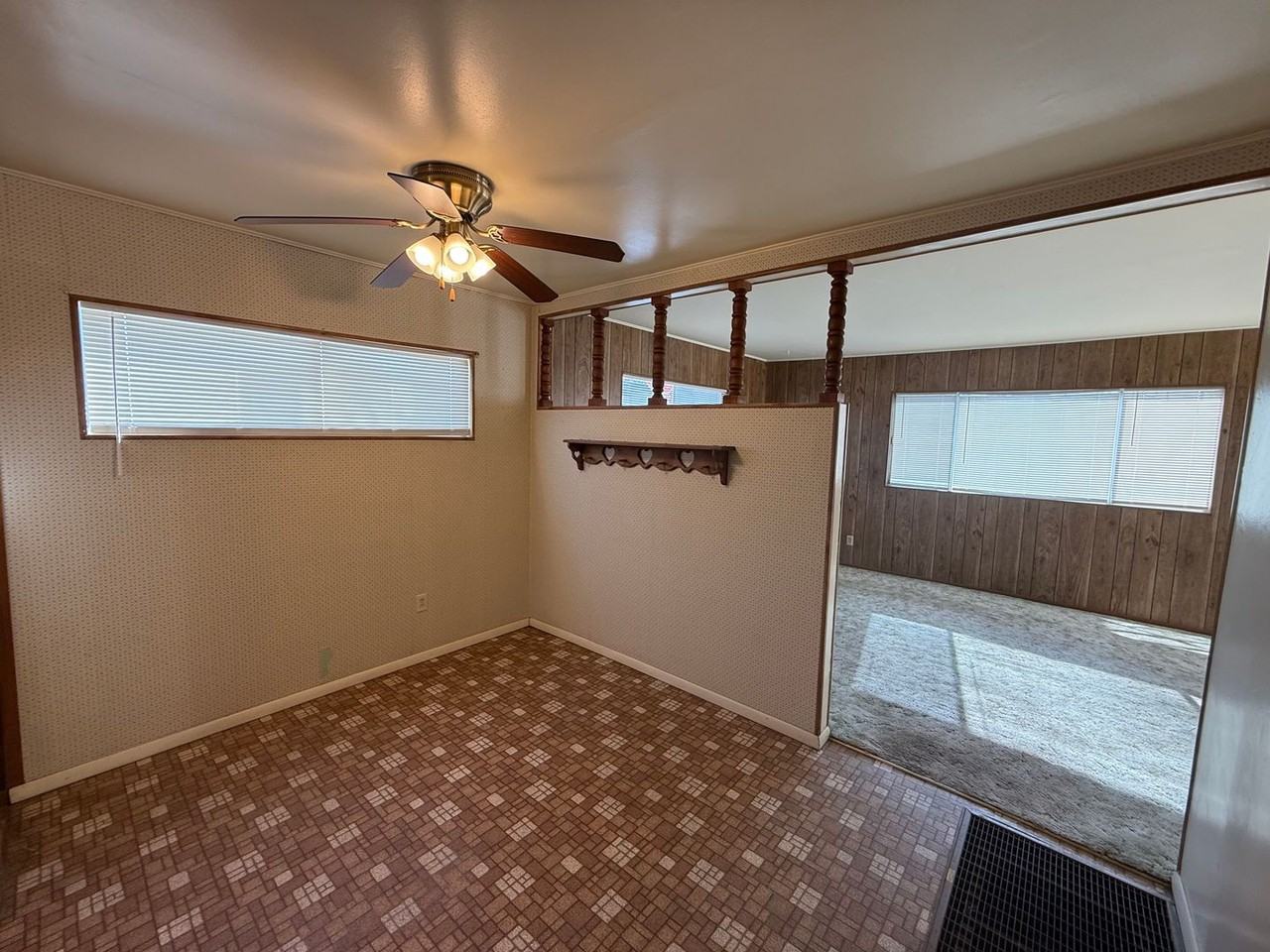 414 S 10th St - Photo 6 of 19