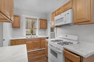 featured image of 3503 Oakmont Ave