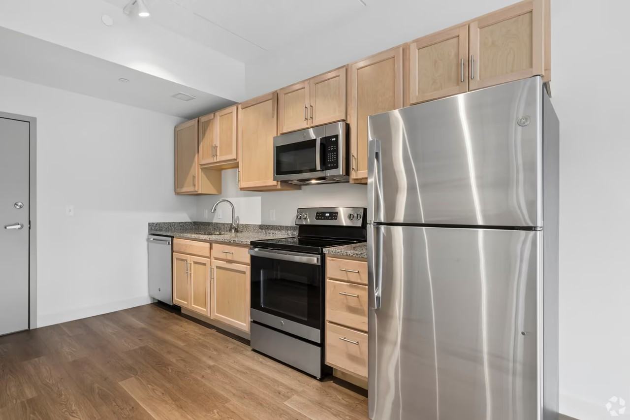 Lofts on Grove - Photo 2 of 6