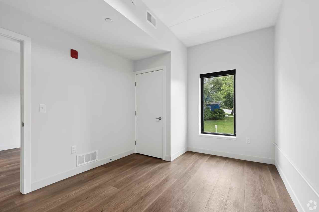 Lofts on Grove - Photo 6 of 6