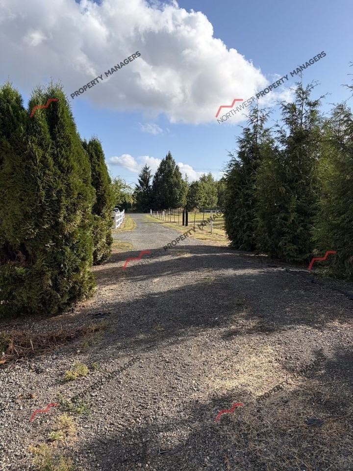 406 Chilvers Rd - Photo 5 of 20
