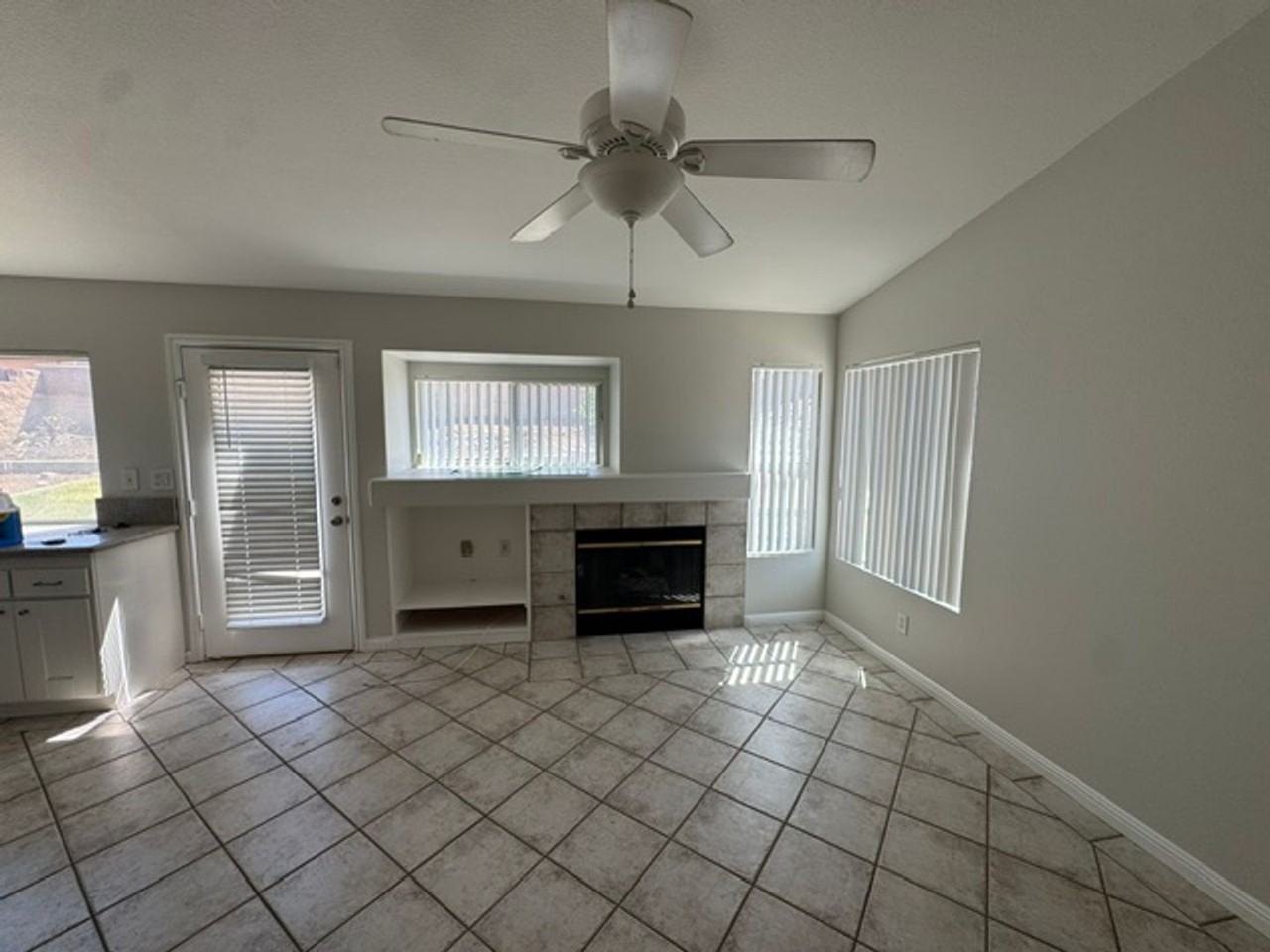 805 Alpine Ct - Photo 2 of 19