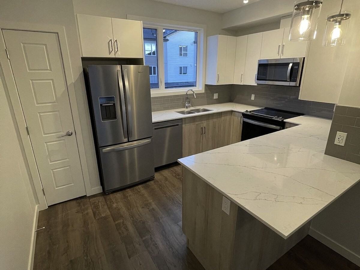301 Redstone Blvd Ne - Photo 6 of 25