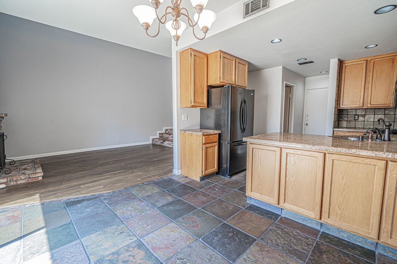 22832 Banyan Pl #22 - Photo 5 of 20