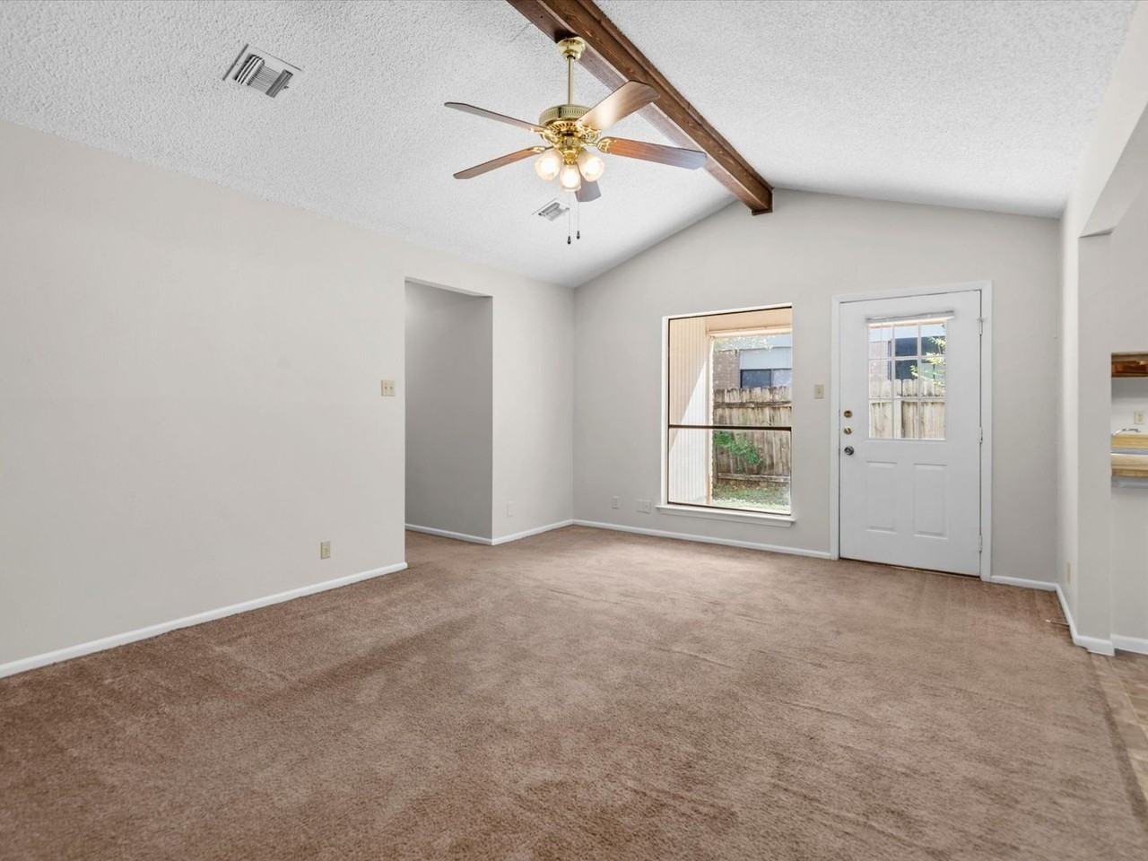 7214 Rimwood - Photo 3 of 17