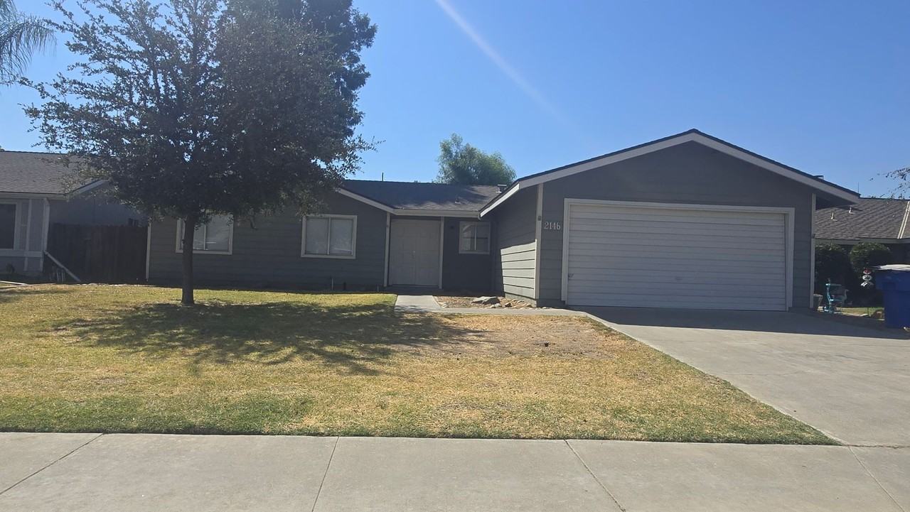 2146 Neill Way - Photo 2 of 12