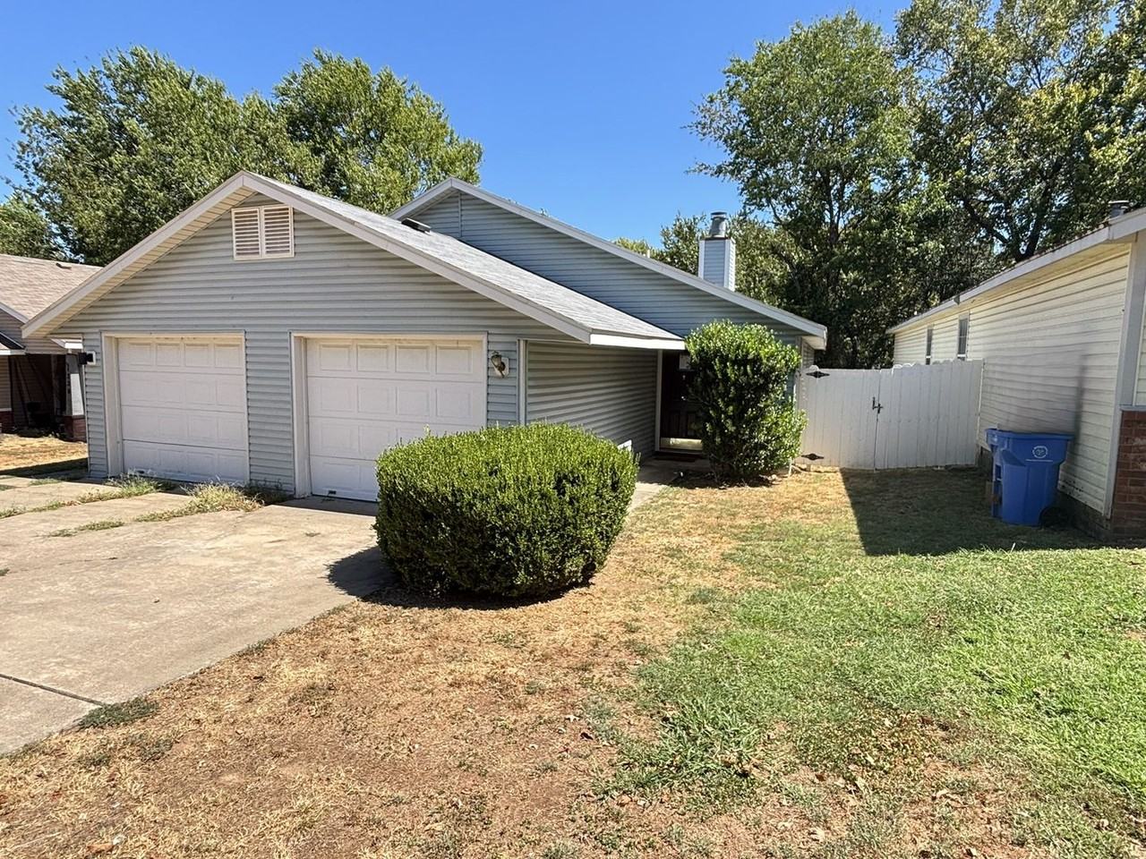 1712 N Noelle Ave - Photo 2 of 14