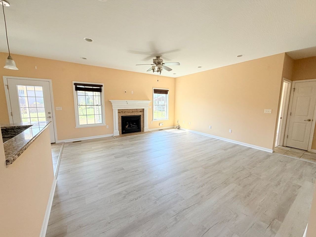 2073 Pawnee Trl - Photo 4 of 38