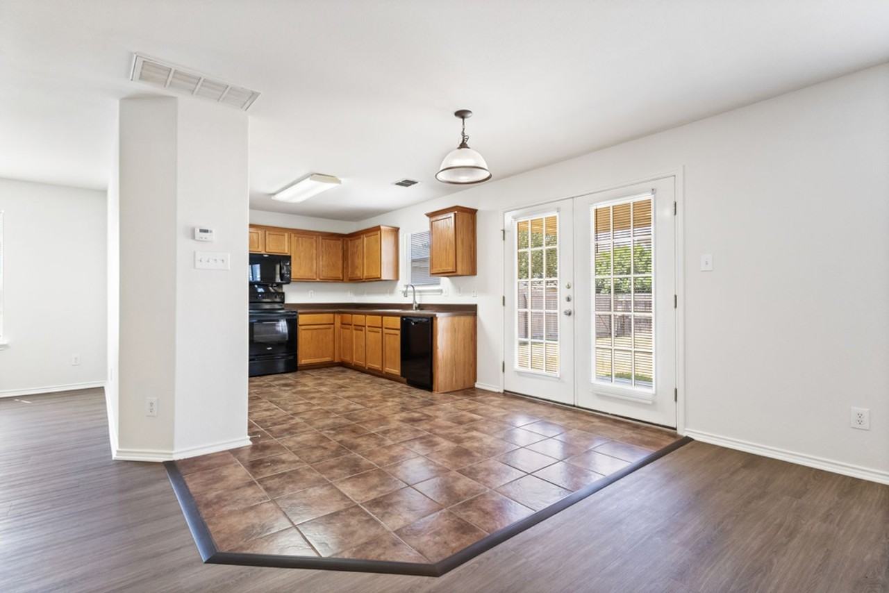 8943 Walnut Spgs - Photo 7 of 25