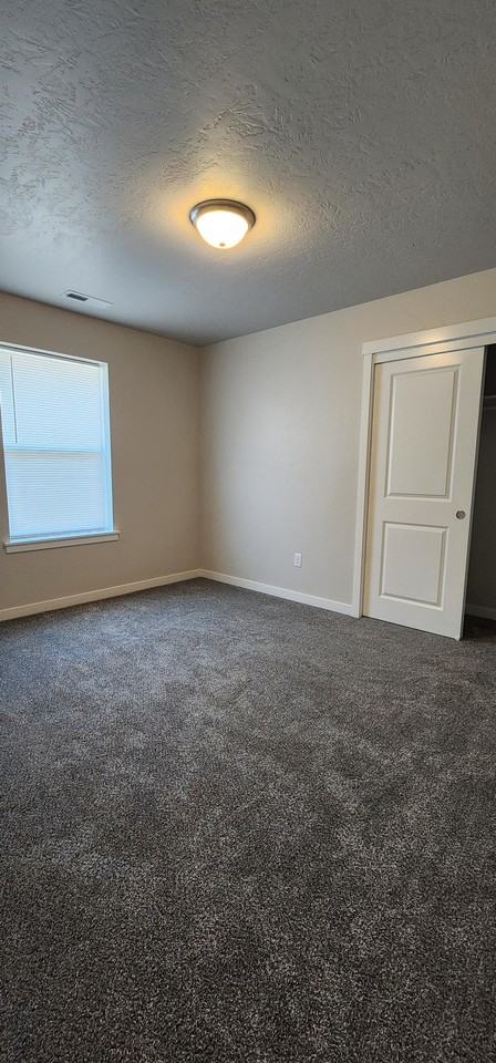 12339 Shadow River St #1 - Photo 6 of 18