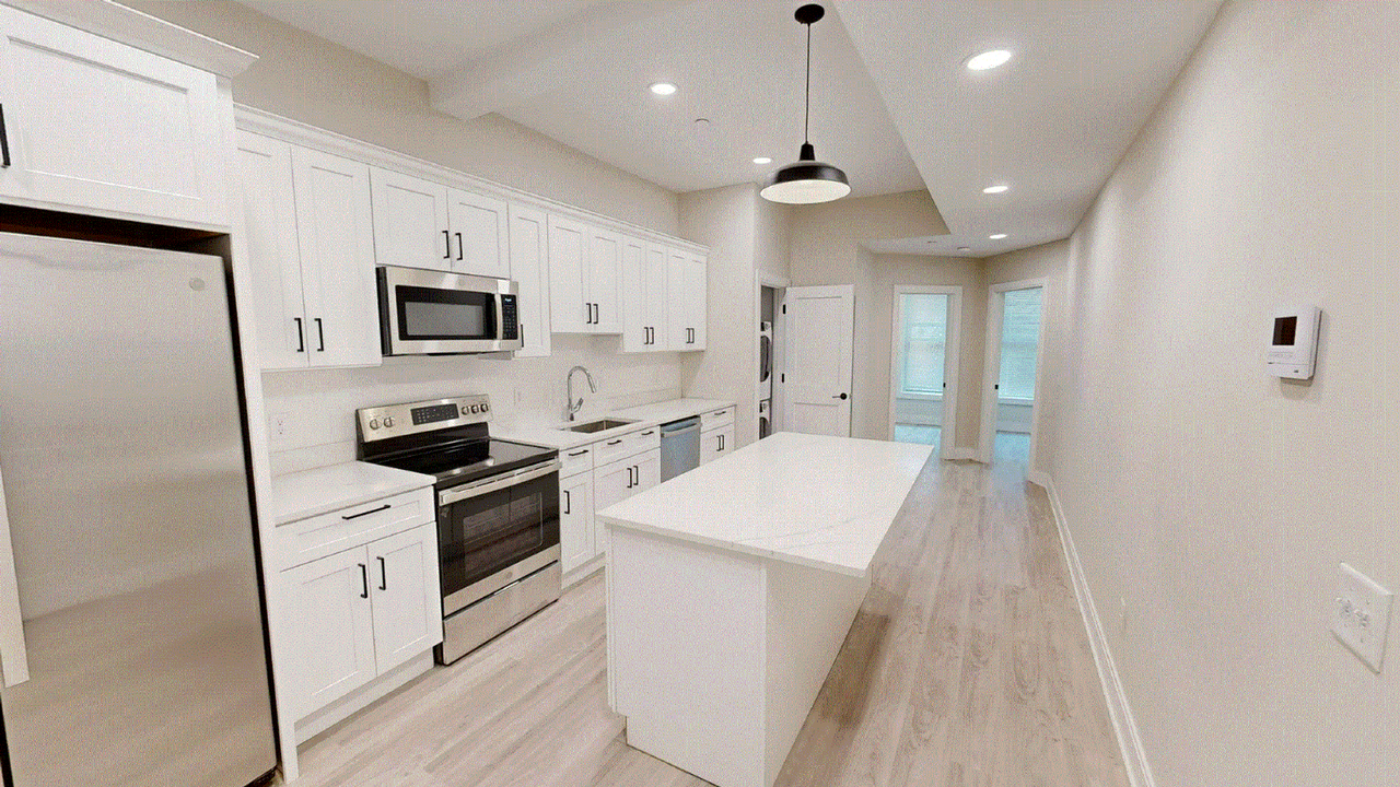 120 Tremont St - Photo 3 of 4