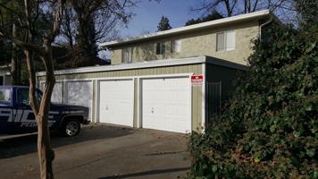 featured image of 216 W Sacramento Ave
