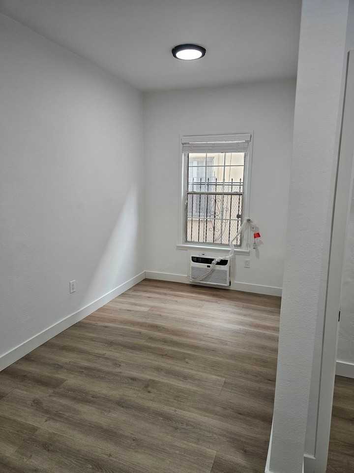 6439 Orange Street - Photo 6 of 50