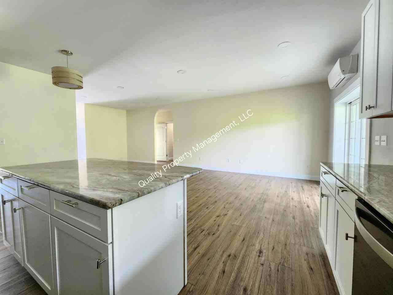364 Sawyer Rd #A - Photo 6 of 24